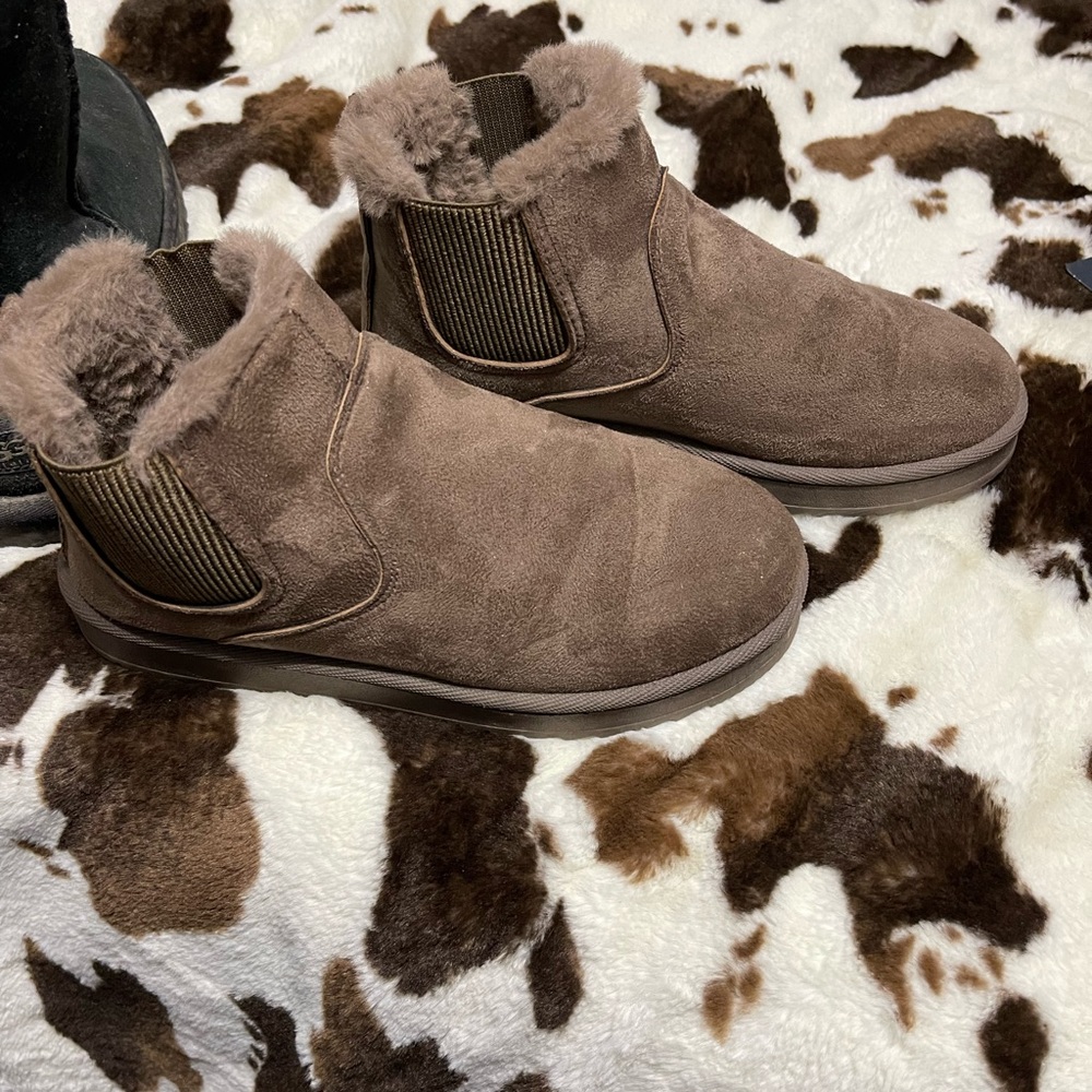 Brown boots